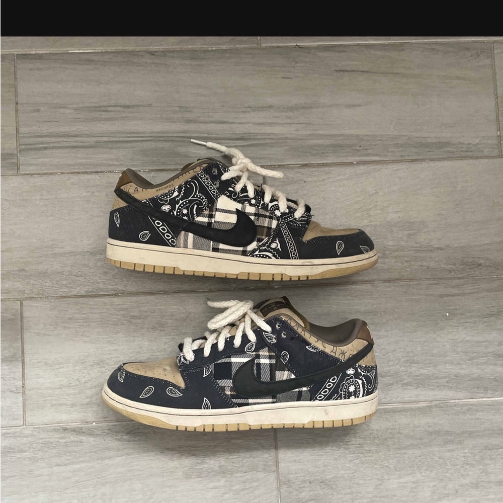 travis scott dunks